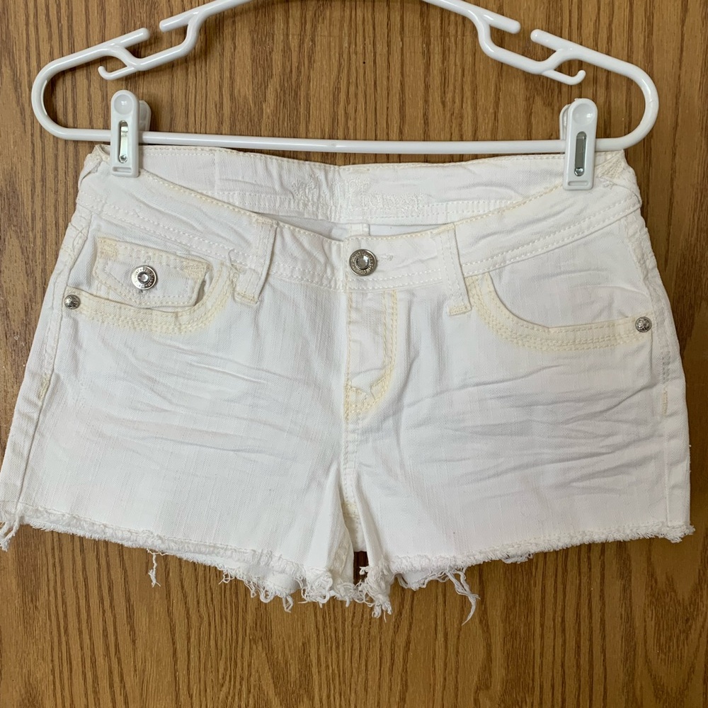 Wall Flower White Denim Shorts